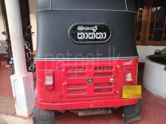 Bajaj 4 stroke 2018 - Used Three wheeler sale in Sri Lanka - patpat.lk