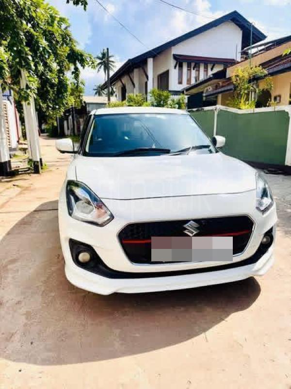 Suzuki SWIFT RS HYBRID 2025 - மறுசீரமைக்கப்பட்டது கார் sale in Sri Lanka - patpat.lk