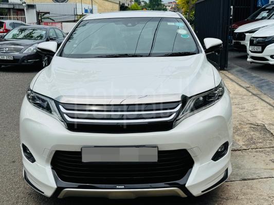 Toyota Harrier 2014 - Used SUV sale in Sri Lanka - patpat.lk