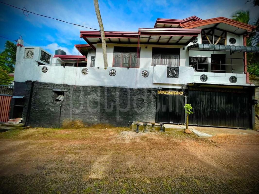 House for Sale in Yakkala