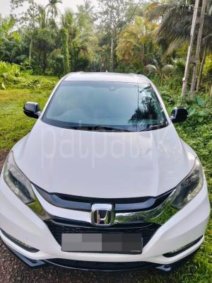 Honda Vezel 2016