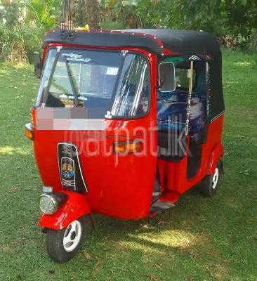 Bajaj Three Wheel 2004