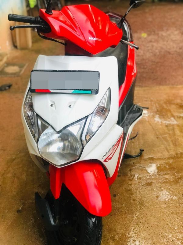 Honda Dio 2017 -  Bike sale in Sri Lanka - patpat.lk