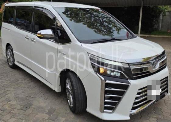 Toyota Voxy 2015 - Used Van sale in Sri Lanka - patpat.lk
