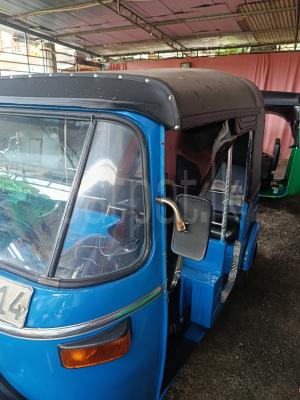 Bajaj 2 stroke 2006 - Used Three wheeler sale in Sri Lanka - patpat.lk