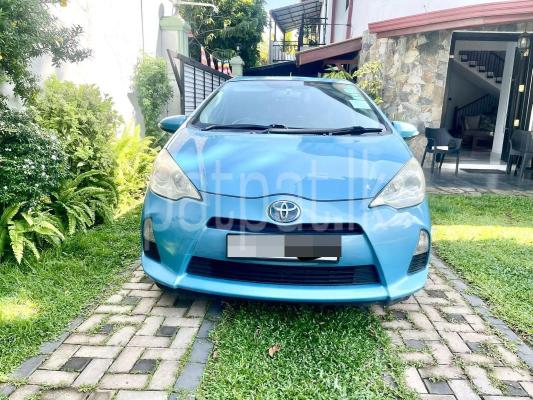 Toyota Aqua 2012 - Used Car sale in Sri Lanka - patpat.lk