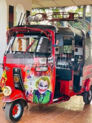 Bajaj Three Wheel 2004