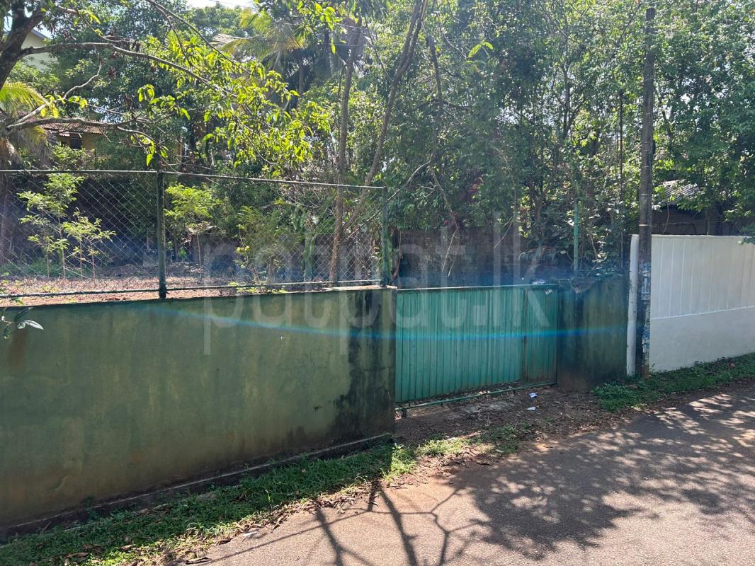 Commercial Land for Sale in Homagama