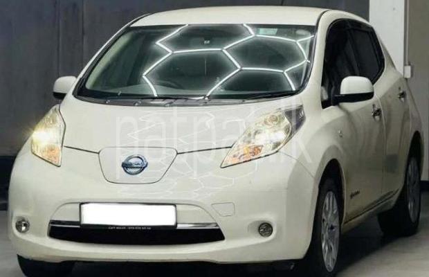 Nissan Leaf 2013 - Used Car sale in Sri Lanka - patpat.lk