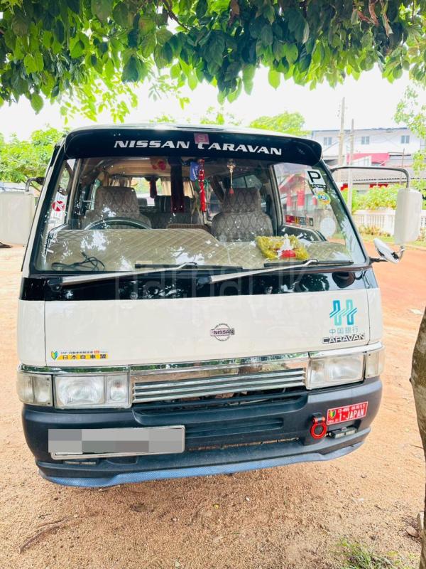 Nissan Caravan 1993 -  වෑන් රථය sale in Sri Lanka - patpat.lk