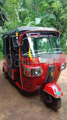 Bajaj 4 stroke 2011 - பயன்படுத்தப்பட்டது முச்சக்கர வண்டி sale in Sri Lanka - patpat.lk