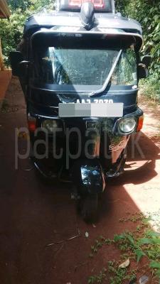 Bajaj Three Wheel 2013 - பயன்படுத்தப்பட்டது முச்சக்கர வண்டி sale in Sri Lanka - patpat.lk