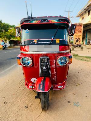 Bajaj Three Wheel 2012