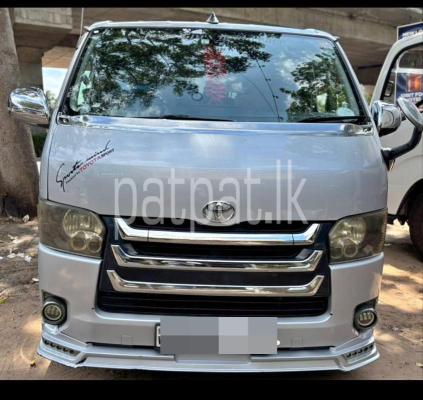 Toyota Hiace 2015 - භාවිතා කරන ලද වෑන් රථය sale in Sri Lanka - patpat.lk