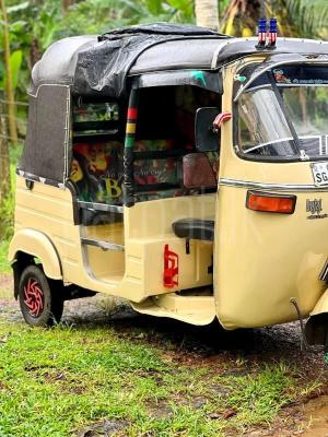Bajaj 4 stroke 2005 - Used Three wheeler sale in Sri Lanka - patpat.lk
