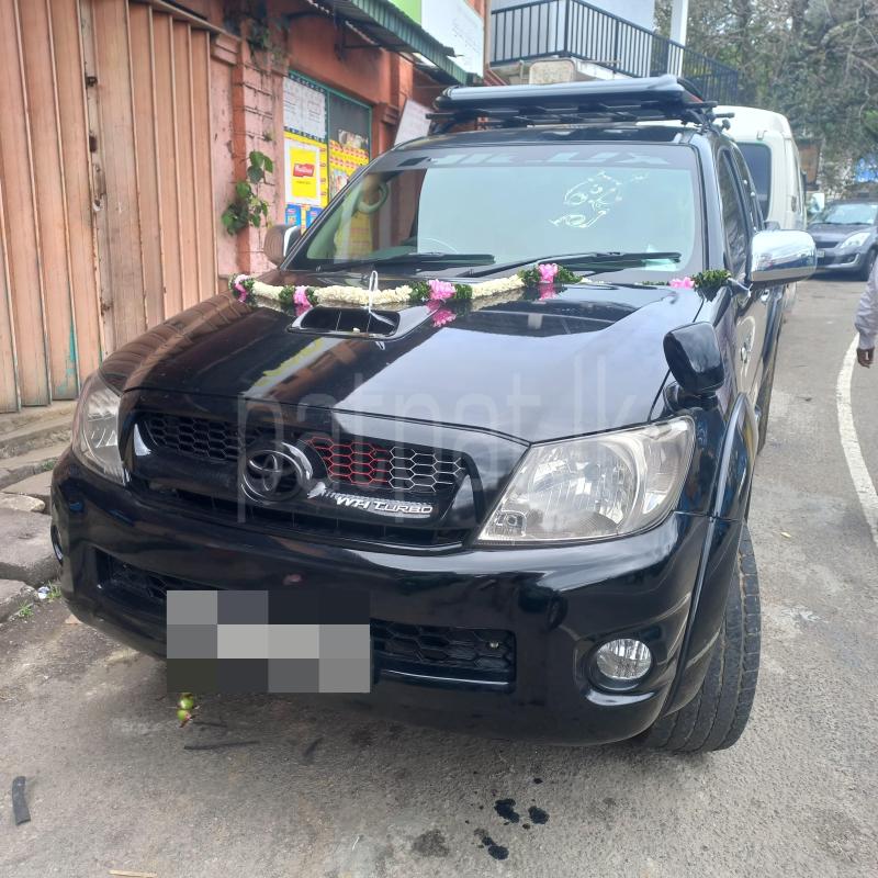 Toyota Hilux 1998 -  භාණ්ඩ ප්‍රවාහන sale in Sri Lanka - patpat.lk