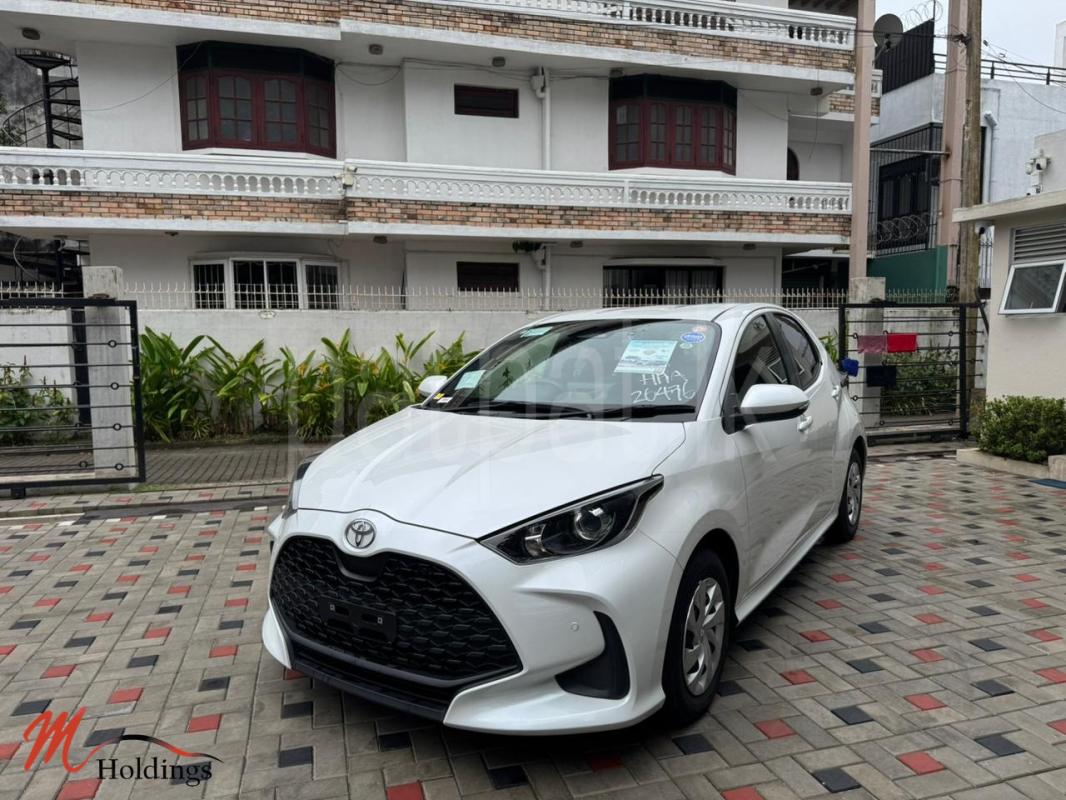 Toyota Yaris 2024 - மறுசீரமைக்கப்பட்டது கார் sale in Sri Lanka - patpat.lk