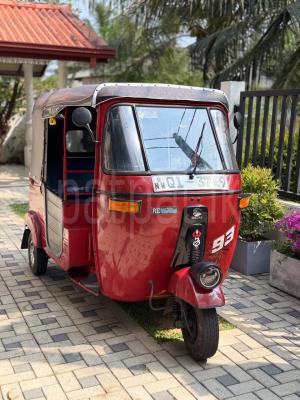 Bajaj Three Wheel 2006