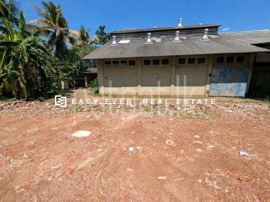Commercial Land for Sale in Minuwangoda