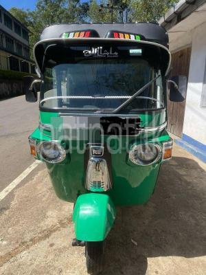 Bajaj Three Wheel 2010