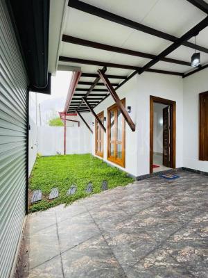 premium-listing-image