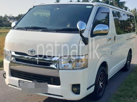 Toyota Hiace 2016