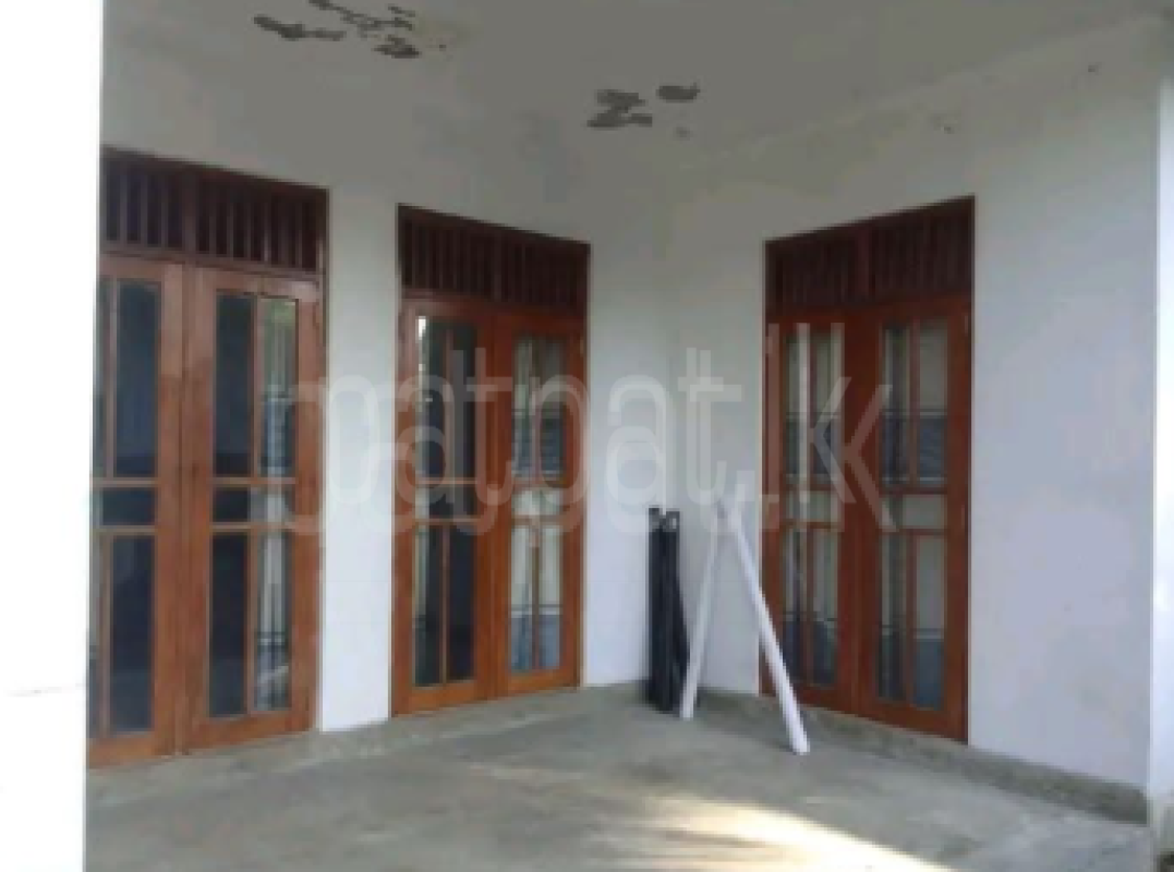 House for Sale in Athurugiriya