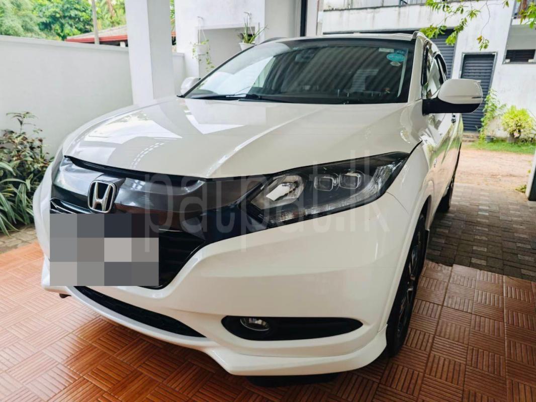 Honda Vezel 2014 -  SUV sale in Sri Lanka - patpat.lk