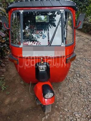 Bajaj Three Wheel 2008
