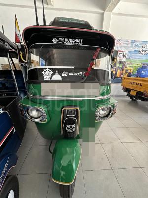 Bajaj Three Wheel 2011 - Used Three wheeler sale in Sri Lanka - patpat.lk