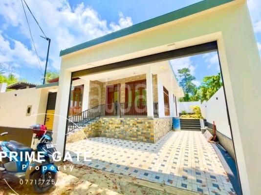 House for Sale in Gonapola Junction