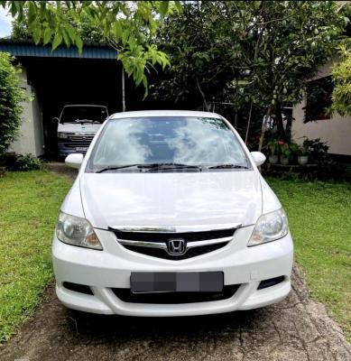 Honda Fit 2007 - பயன்படுத்தப்பட்டது கார் sale in Sri Lanka - patpat.lk