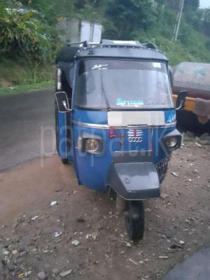 Piaggio Three Wheel 2015 - Used Three wheeler sale in Sri Lanka - patpat.lk