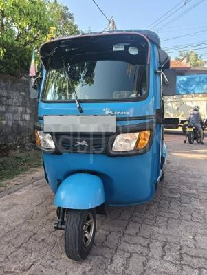 TVS Three Wheel 2015