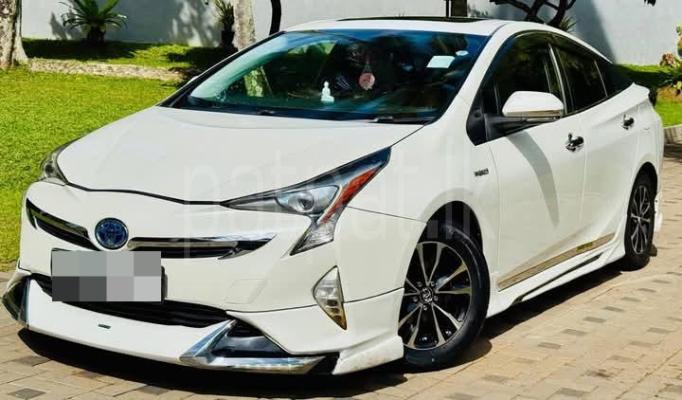 Toyota Prius 2016