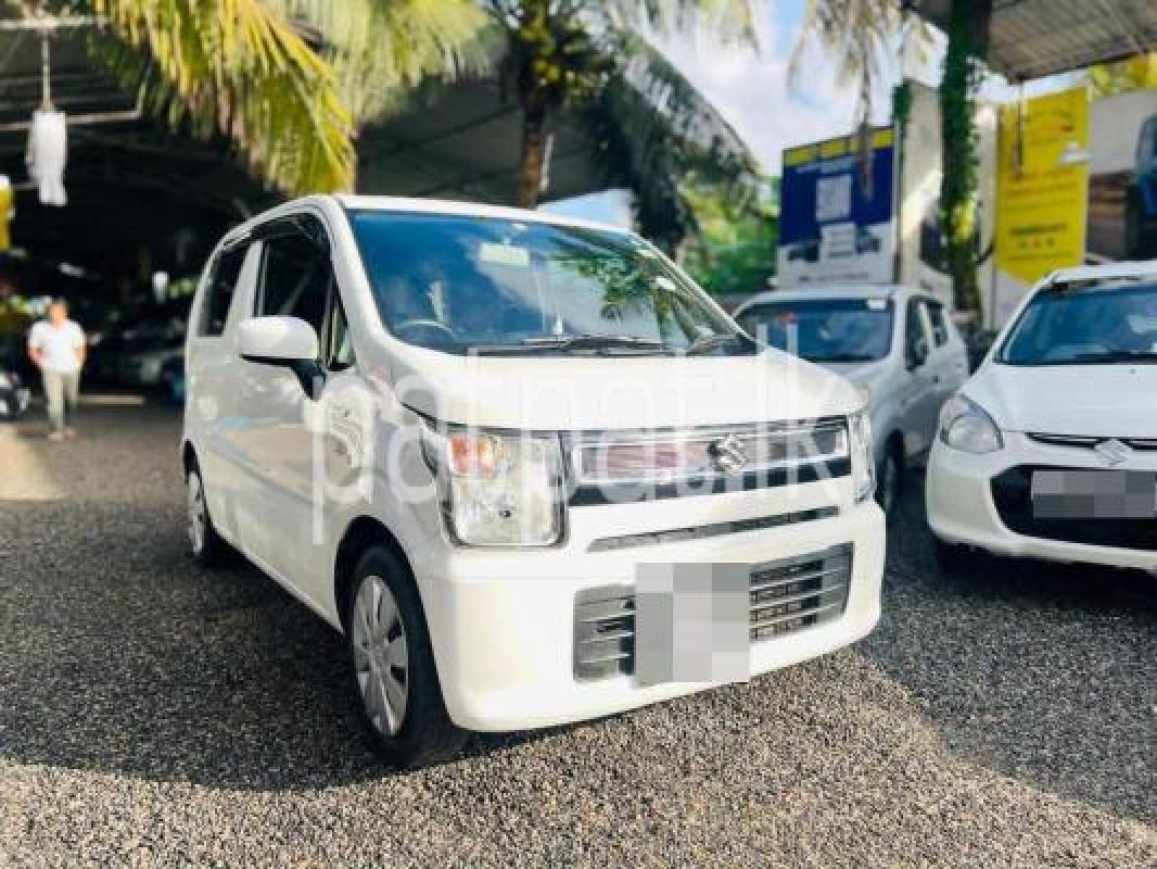 Suzuki Wagon R 2018 -  කාර් sale in Sri Lanka - patpat.lk