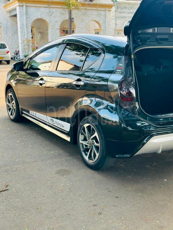 Toyota Aqua 2013 - Used Car sale in Sri Lanka - patpat.lk
