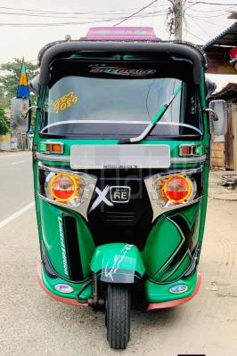 Bajaj Three Wheel 2015