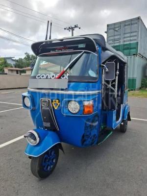 Bajaj Three Wheel 2011