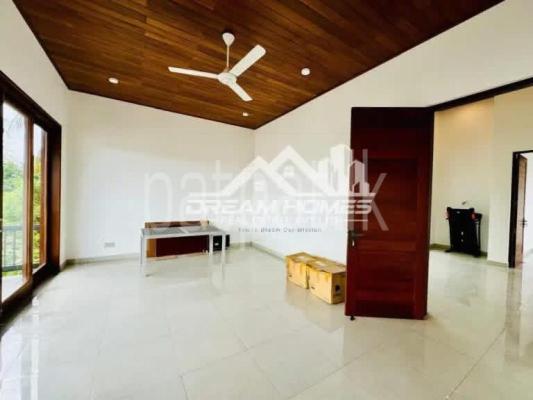 premium-listing-image