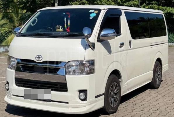 Toyota Hiace 2016 - Used Van sale in Sri Lanka - patpat.lk