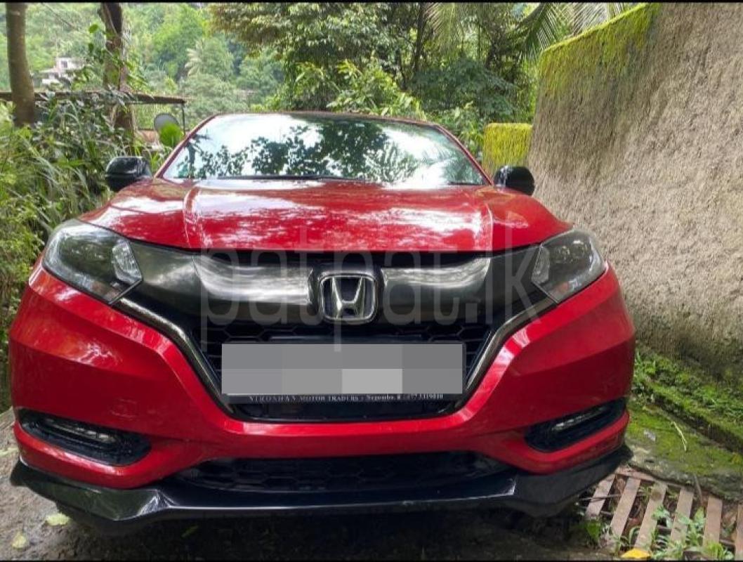 Honda Vezel 2017 -  SUV රථය sale in Sri Lanka - patpat.lk