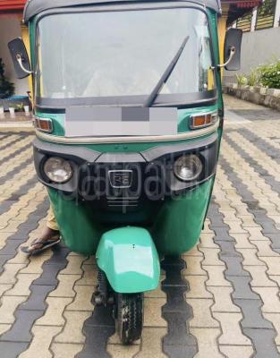 Bajaj Three Wheel 2016 - Used Three wheeler sale in Sri Lanka - patpat.lk