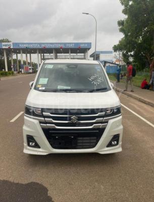 Suzuki Wagon R 2026 - சான்றளிக்கப்பட்டது கார் sale in Sri Lanka - patpat.lk