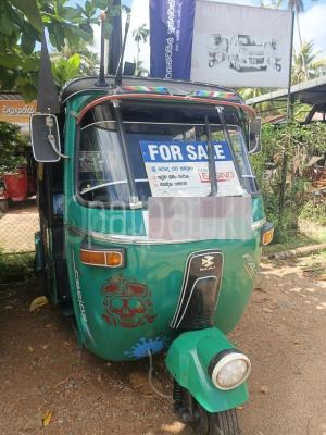 Bajaj 2 stroke 2003 - பயன்படுத்தப்பட்டது முச்சக்கர வண்டி sale in Sri Lanka - patpat.lk