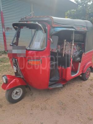 Bajaj Three Wheel 2005