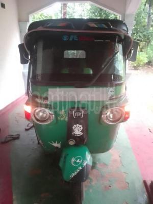 Bajaj Three Wheel 2012