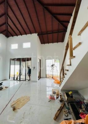House for Sale in Athurugiriya