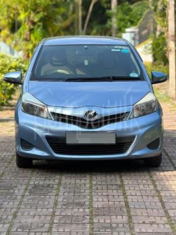 Toyota Vitz 2010 -  கார் sale in Sri Lanka - patpat.lk