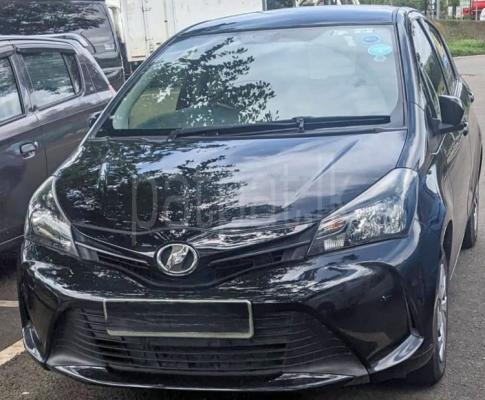 Toyota Vitz 2016 - பயன்படுத்தப்பட்டது கார் sale in Sri Lanka - patpat.lk